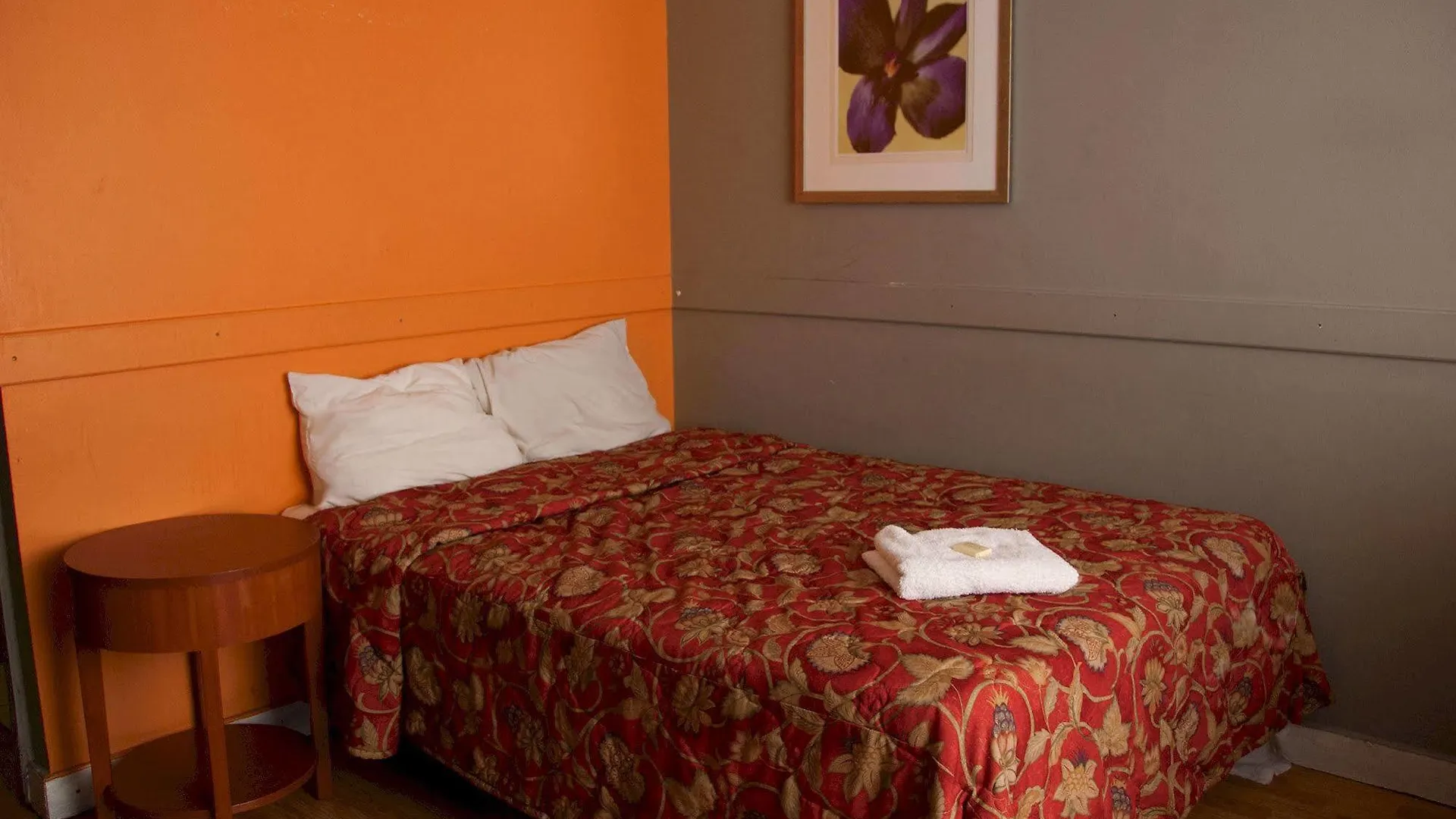 Toronto Central Hotel Motel